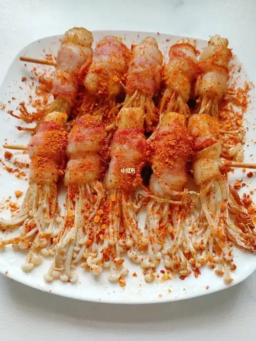 悄悄地告诉你07培根卷金针菇味道绝绝子