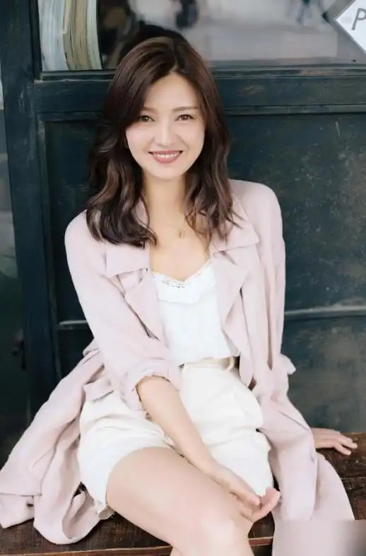 演员傅晶拍戏多年就连赵宝刚都捧不红,现在却被王凯带火