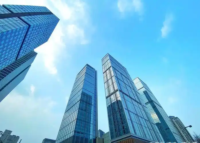 昔日成都人捡相因的老cbd,今沦为民宿群,本地人却直言:住不得