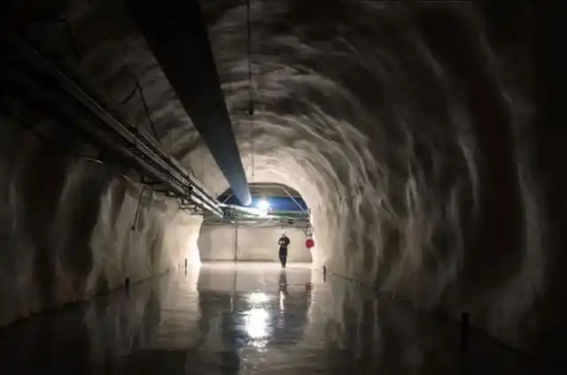 寻找暗物质—答案可能在我们脚下