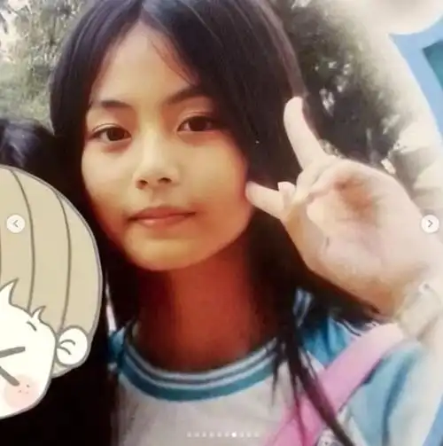 周子瑜庆22岁生日青涩童年照曝光网友惊呆:超进化