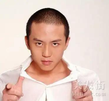 坏男人发型圆寸展示