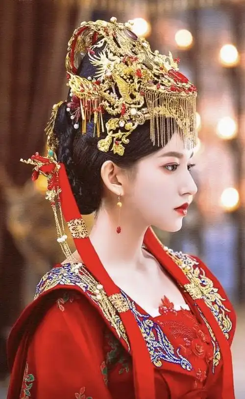 程潇古装造型惊艳四座日常穿搭可盐可甜没她驾驭不了的