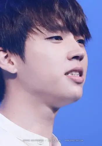 [infinite][新闻]170109 这个男爱豆的"虎牙"受到粉丝们的喜爱—南优