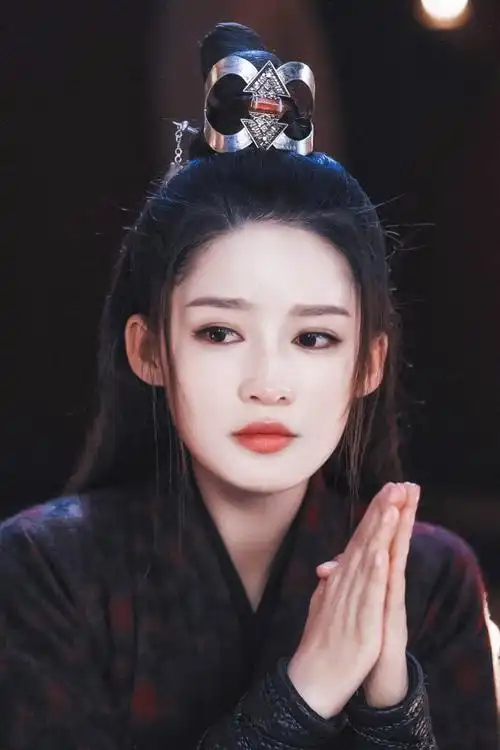 狼殿下 | 马摘星 | 李沁