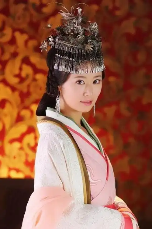 美人心计演员对比,成毅《沉香》分饰三角