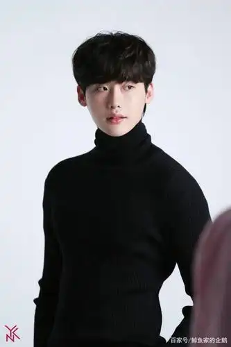 李钟硕:今天你对他心动了吗?