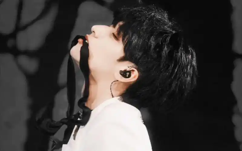 【严浩翔】神图原来出自这里_哔哩哔哩_bilibili