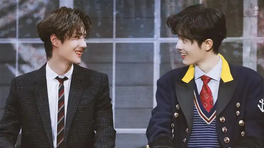 " "那当然."#博君一肖 #博肖壁纸 - 抖音