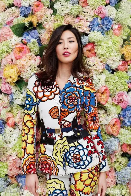 angelababy,孙俪,李宇春等众多大牌女星曾为杂志拍摄的质感时尚大片