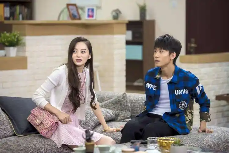 《家有儿女初长成》六大主创实力不凡,能否挽救国产情景喜剧?