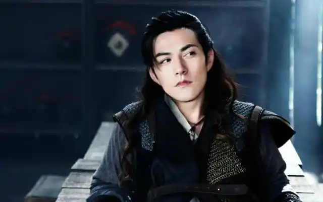 严屹宽早期古装剧照(23岁成名被嘲花瓶20年)(17)