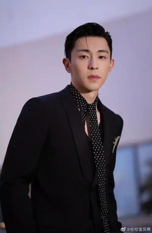 邓伦2022一切可期