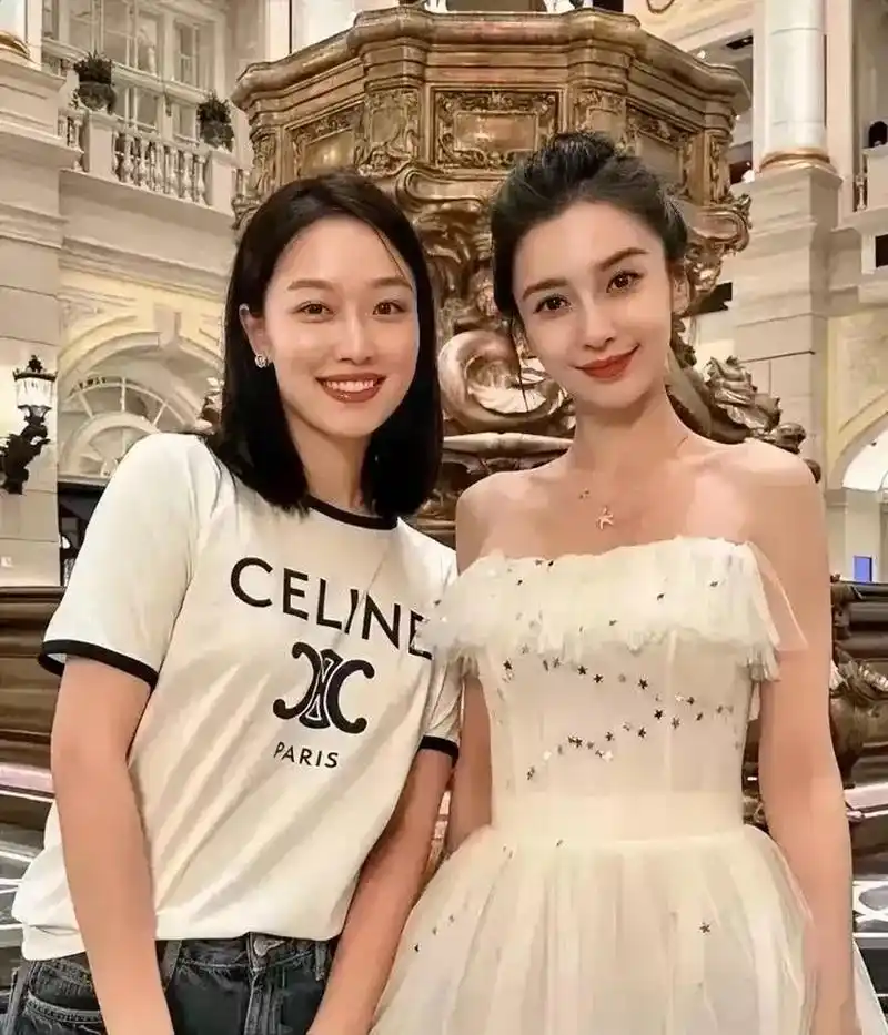 有人表示,路人比杨颖还要漂亮.