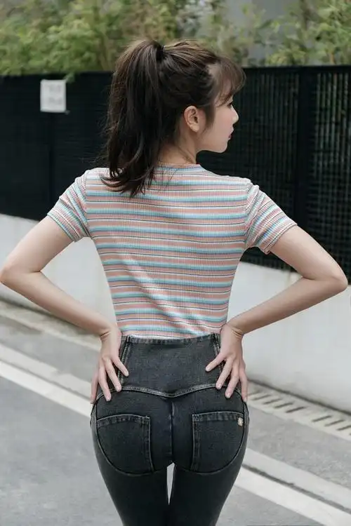 女士紧身牛仔裤翘臀网红蜜桃臀牛仔裤女高腰运动瑜伽提臀弹力显瘦紧身
