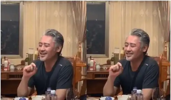 吴秀波近况曝光,在酒桌上献唱自己经典之歌