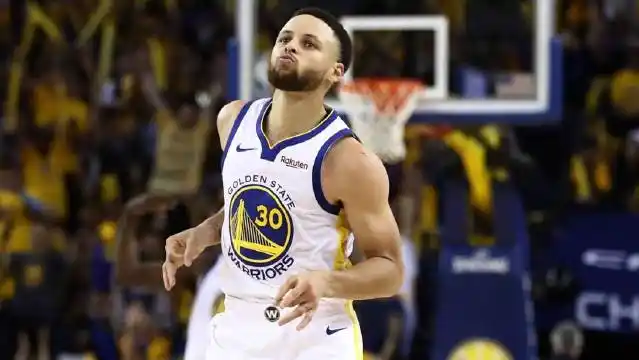 营养老视频,天才少年julian newman比赛高. 来自篮球大图 - 微博