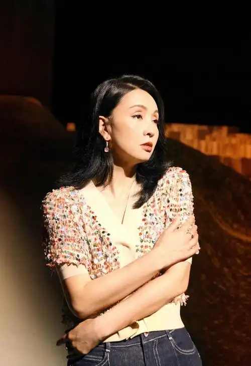 魅力女演员陶虹:甜蜜微笑赢得观众心