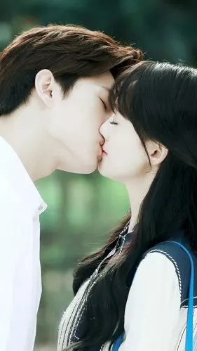 微微一笑很倾城我要亲亲