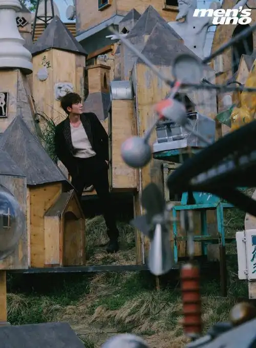 林更新风度四月刊封面##林更新荒野乐园大片