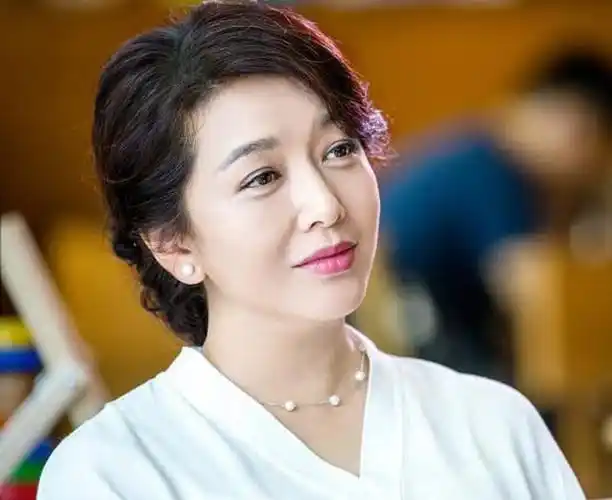 "明星故事"江珊