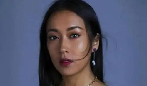 有一种"整容"叫吉克隽逸卸妆,素颜照曝光后网友:为啥要扮黑?