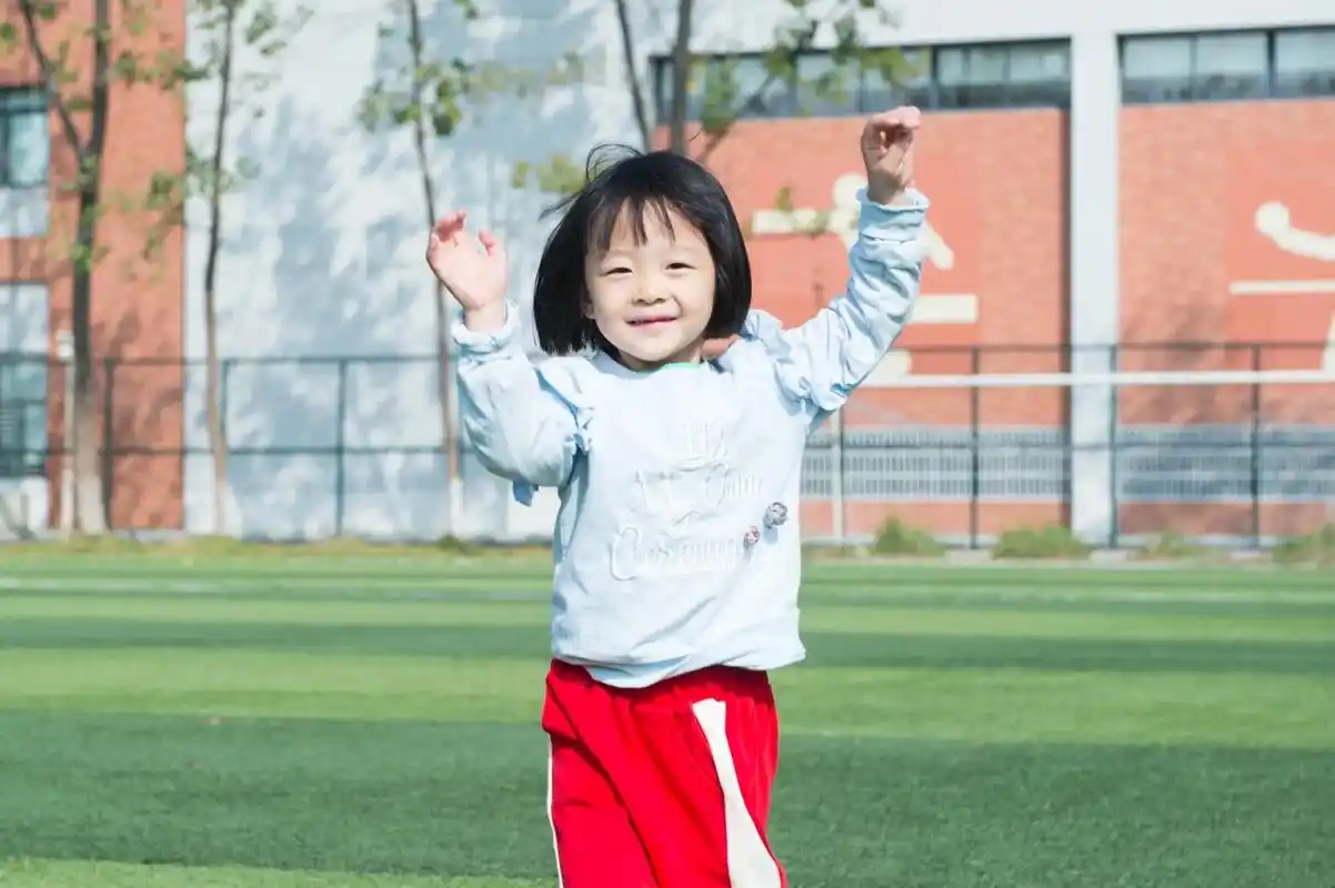 幼儿园的快乐时光 #每一张照片都是满满的回忆和足迹 - 抖音