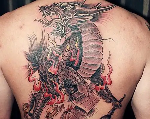 后背麒麟纹身图案 男生背部麒麟纹身(1/2)-纹身图片网