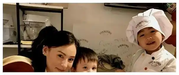 谢贤透露与张柏芝三胎关系震撼曝光谢霆锋婚事揭秘