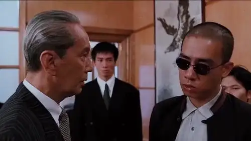 大丈夫2:陈小春为了鬼混,骗老婆加班,差一点就露馅!