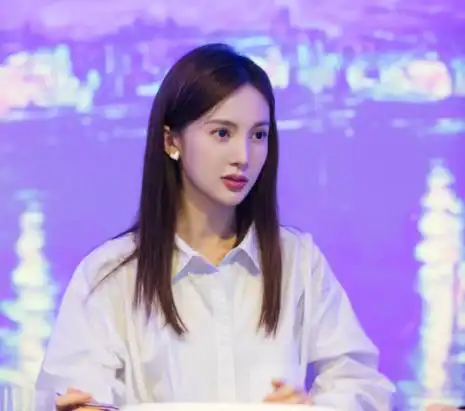 刚和贾乃亮传出绯闻又与李易峰共处5小时金晨承认只是在聚会