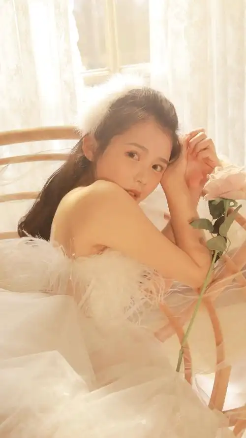 网红超仙气少女心壁纸真人