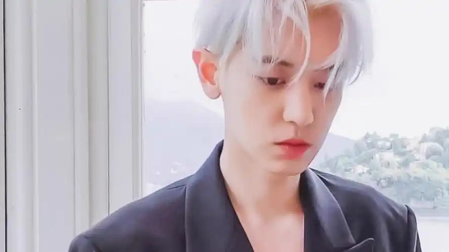 「橙光」朴灿烈使用看专辑简介