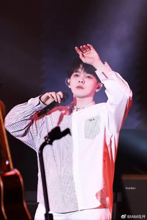 尤长靖音乐节##尤长靖0406出道六周年快乐