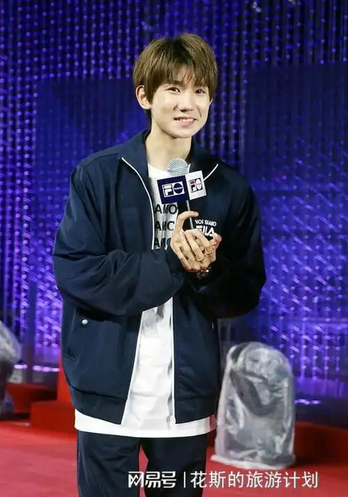 王源郭麒麟韩红杜海涛许嵩