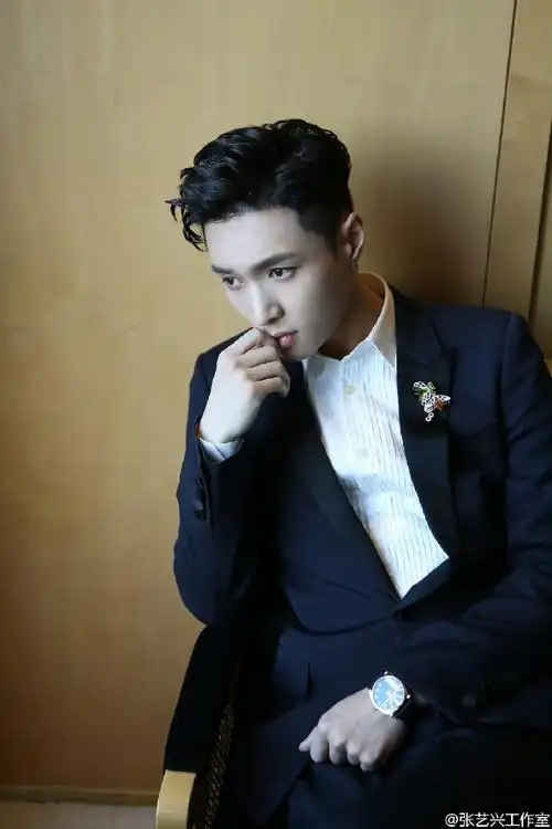 张艺兴[超话]##张艺兴##张艺兴全新专辑step##原创音乐制作人张艺兴