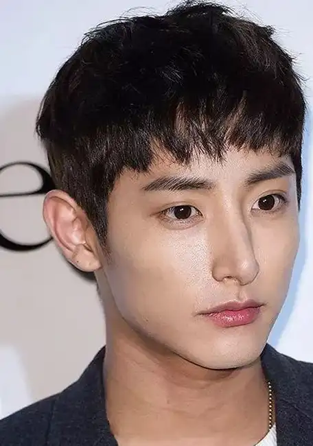 7大脸型发型配对_特点_刘海来_胡须