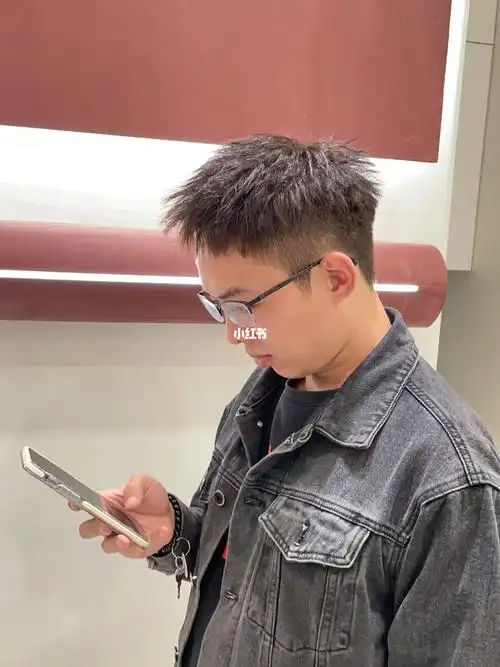 男士立体钢夹烫