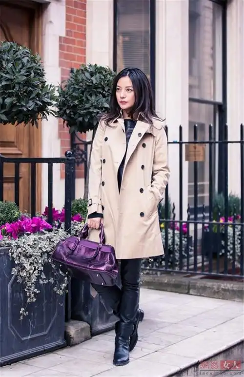 春暖花开 明星示范burberry谁最靓(图)_服装人物_中国服装网