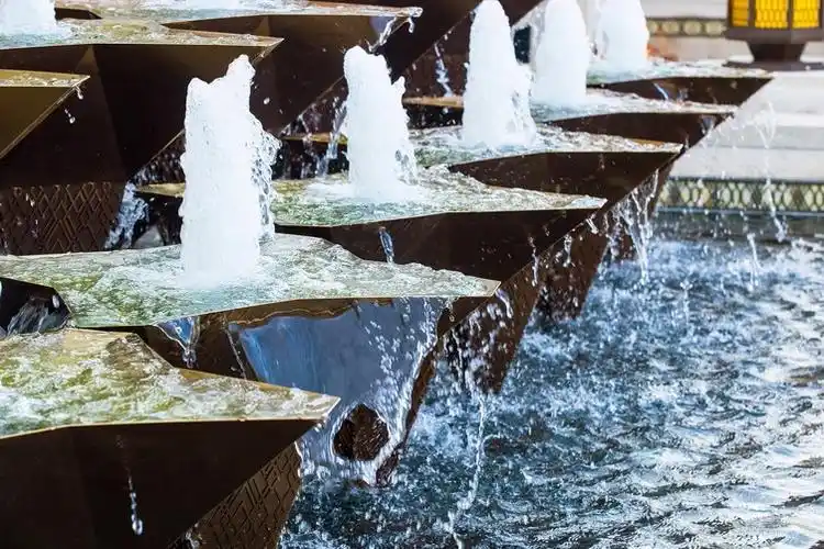 佛山中海·新晟华府(示范区) 展示区 新古典 售楼部 特色雕塑水景