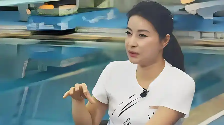 郭晶晶被网友求合影!