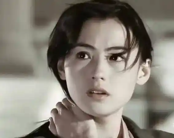 原创原创20岁的张柏芝陈冠希逆天颜値绝配放到现在绝对掀起血雨腥风