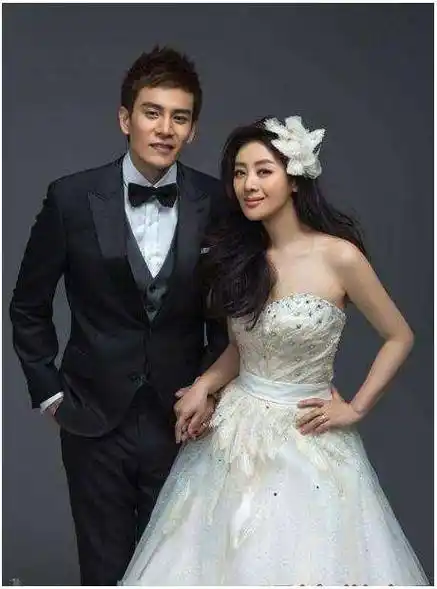 她演一部戏吃一辈子,二婚嫁给姐弟恋,现如今老公红到让人妒忌_李琳