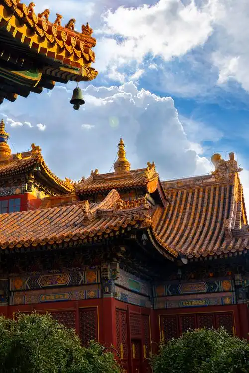 红色故宫中国传统建筑红墙绿瓦背景图片