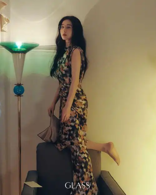 范冰冰glass八月刊封面