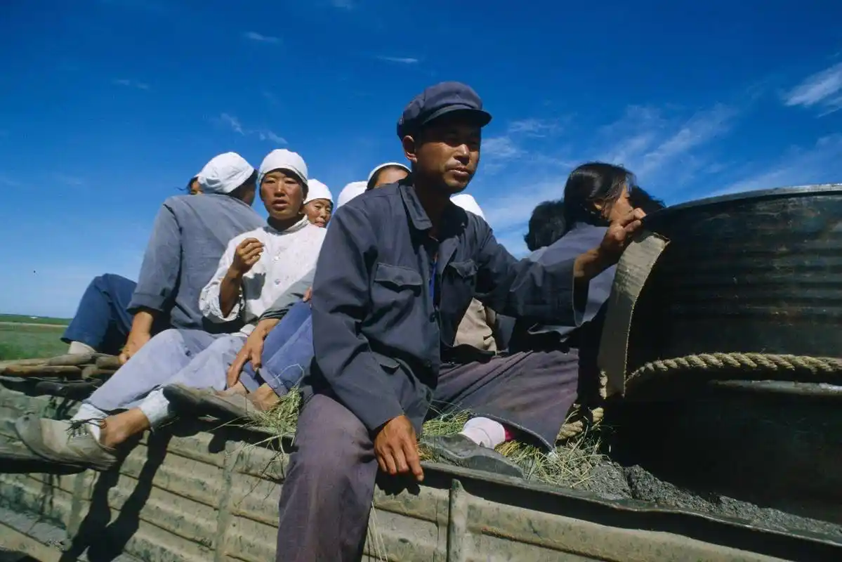 70年代中国的老照片(48)_摄影_外国_报纸