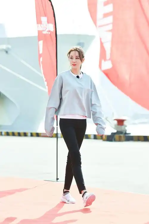 极限挑战5迪丽热巴图片