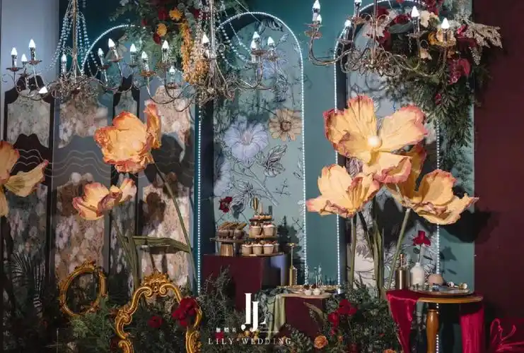 温婉又复古繁华又热烈的复古gucci风婚礼