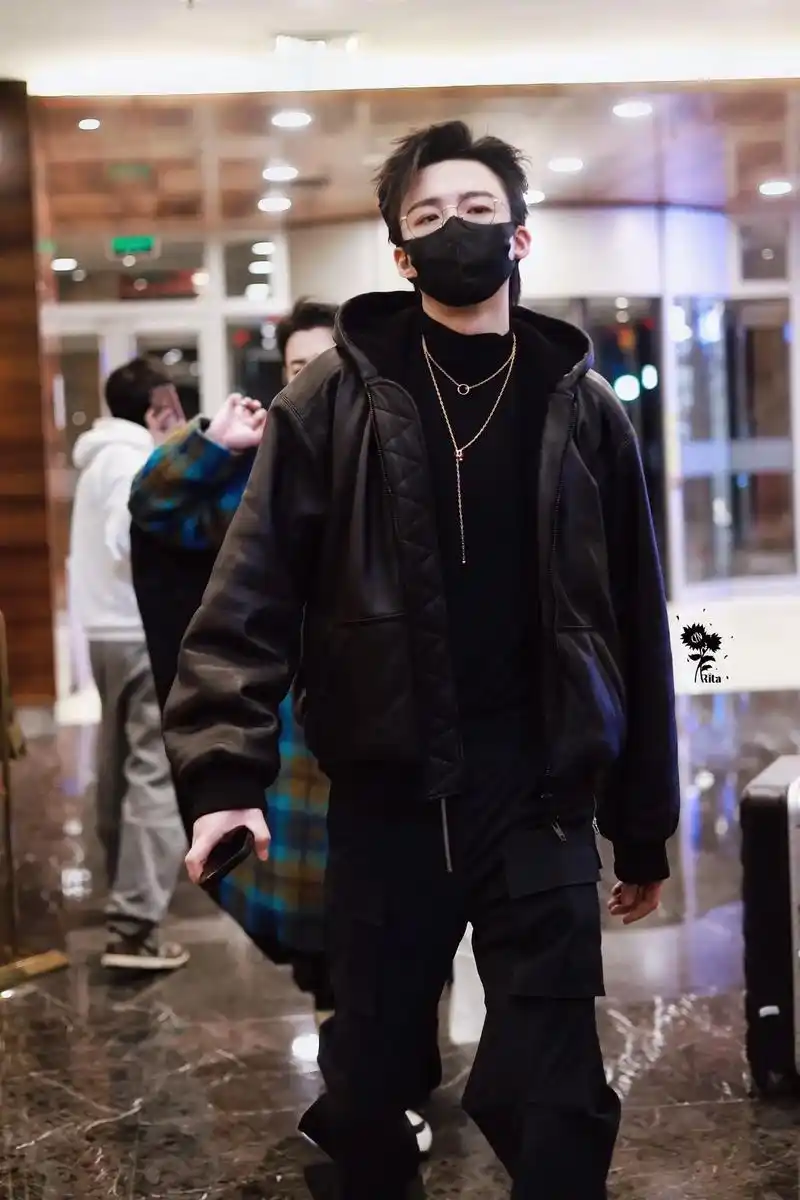 刘宇宁 大背头90#向全世界安利 #摩登兄弟刘宇宁 - 抖音