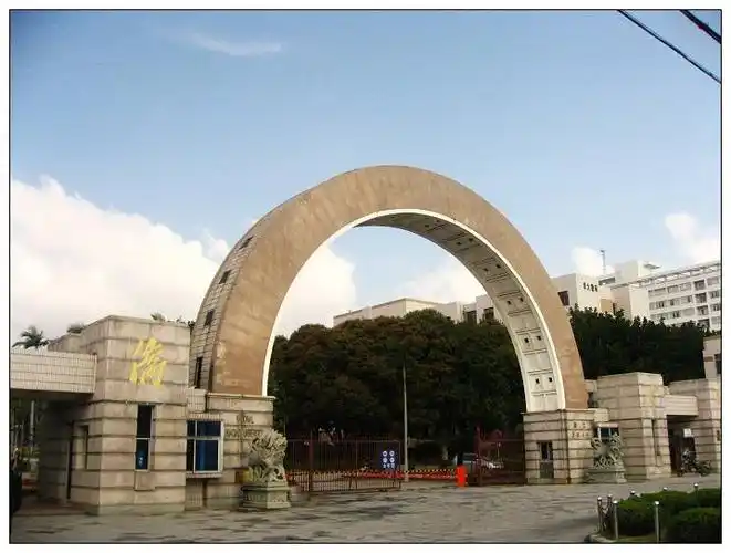 [分享]3月14日,华侨大学,麦田图片展有感!(已上传照片)